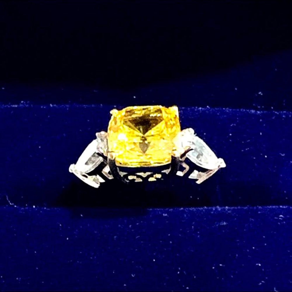 Yvonne 13 ct. t.w. Radiant Cut Yellow Canary & Trillion Cut White Ring - Picture 9 of 17